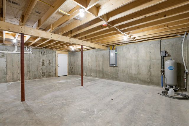 154 Village Road, Shelburne, NH 03581