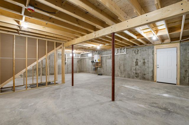 154 Village Road, Shelburne, NH 03581