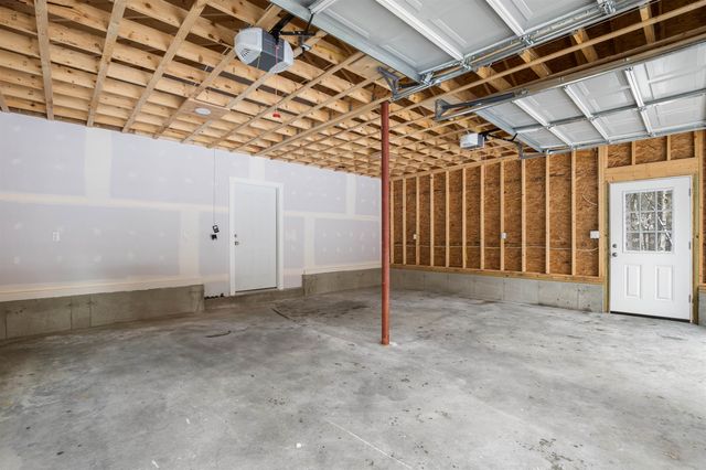 154 Village Road, Shelburne, NH 03581