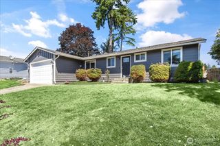 30332 10th Avenue S, Federal Way, WA 98003