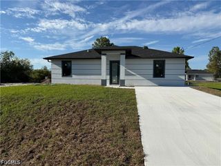 3512 19th ST SW, Lehigh Acres, FL 33976
