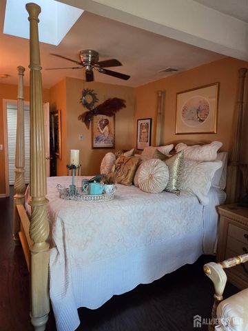 27 Harrigan Avenue, Monroe, NJ 08831