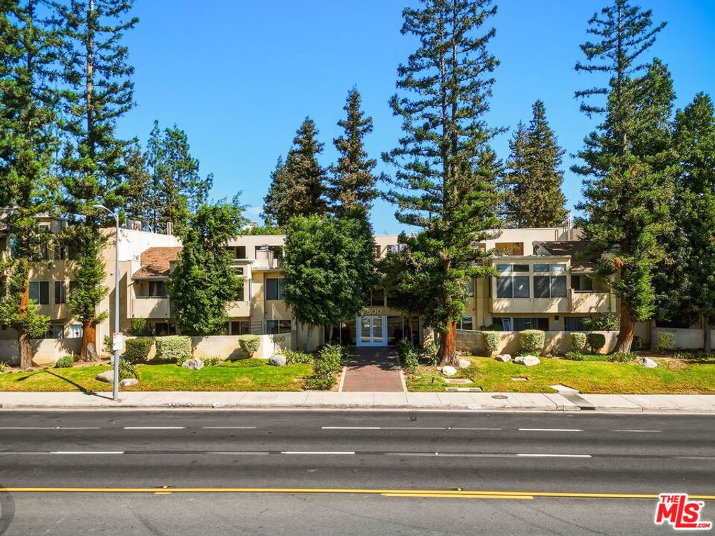 7800 Topanga Canyon Boulevard 322, Canoga Park, CA 91304 — photo 3