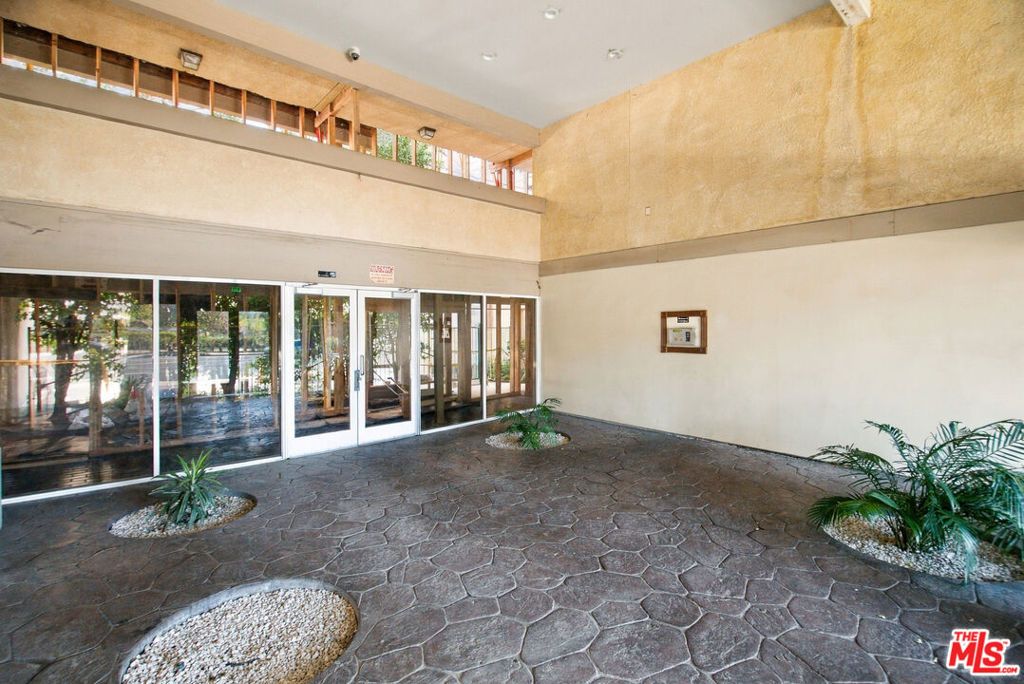 7800 Topanga Canyon Boulevard 322, Canoga Park, CA 91304 — photo 5