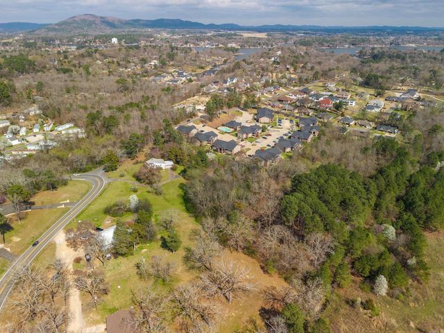 100 Morphew Road, Hot Springs, AR 71913