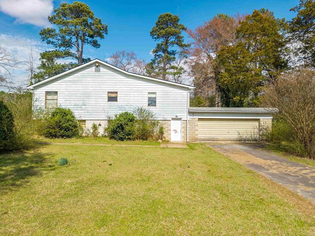 100 Morphew Road, Hot Springs, AR 71913