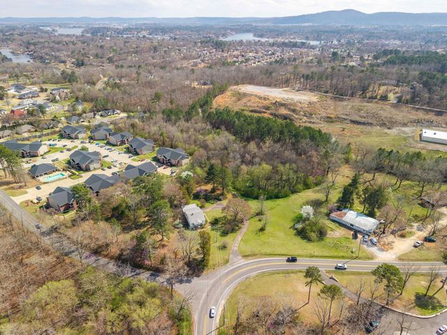 100 Morphew Road, Hot Springs, AR 71913