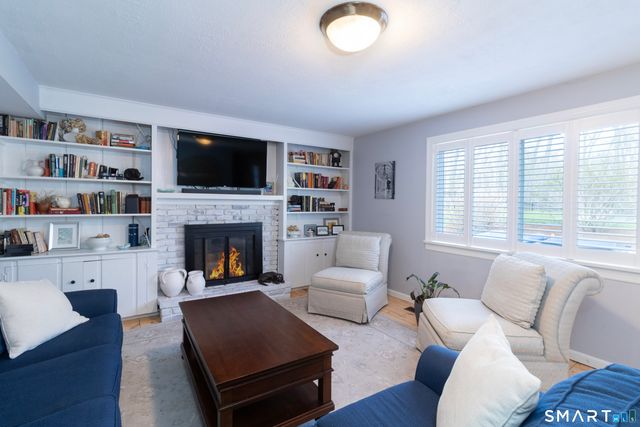 53 Wellsweep Drive, Madison, CT 06443