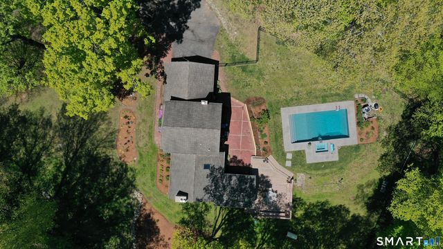 53 Wellsweep Drive, Madison, CT 06443
