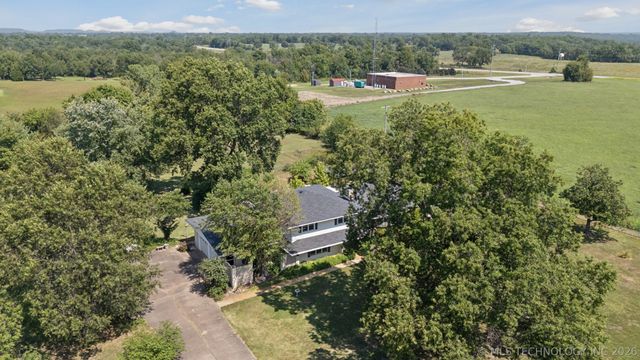 10805 E 470 Road, Claremore, OK 74017