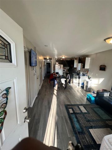 13021 E Forest Avenue, Detroit, MI 48215