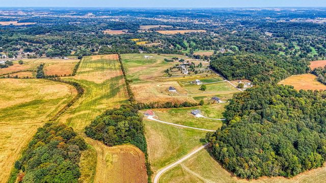 3665 Country Club Road SW, Lancaster, OH 43130