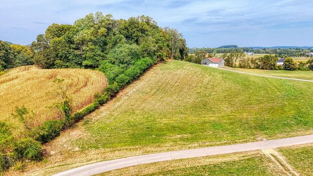 3665 Country Club Road SW, Lancaster, OH 43130