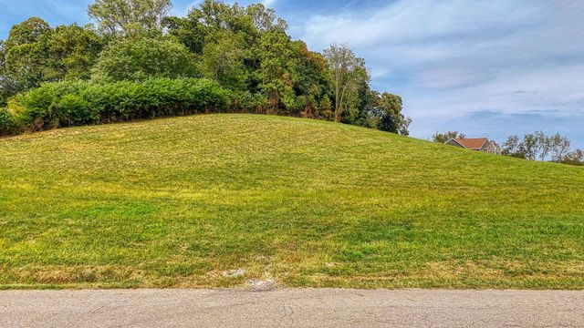 3665 Country Club Road SW, Lancaster, OH 43130