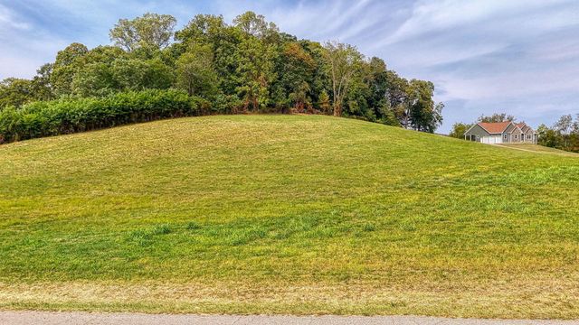 3665 Country Club Road SW, Lancaster, OH 43130