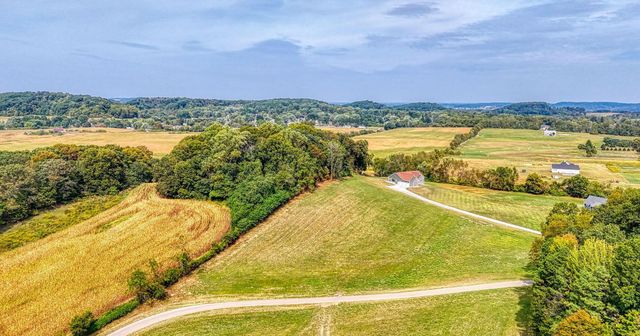 3665 Country Club Road SW, Lancaster, OH 43130