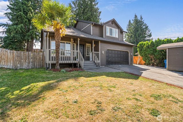 4840 N Island Drive E, Bonney Lake, WA 98391