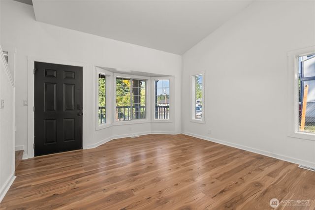 4840 N Island Drive E, Bonney Lake, WA 98391