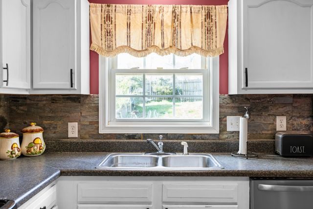 1520 3RD ST, Waynesboro, VA 22980