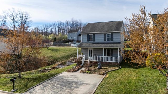 1520 3RD ST, Waynesboro, VA 22980