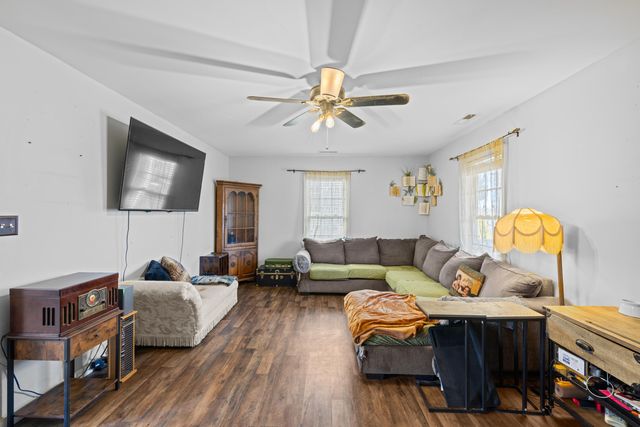 1520 3RD ST, Waynesboro, VA 22980