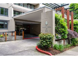255 Sw HARRISON St 18G, Portland, OR 97201