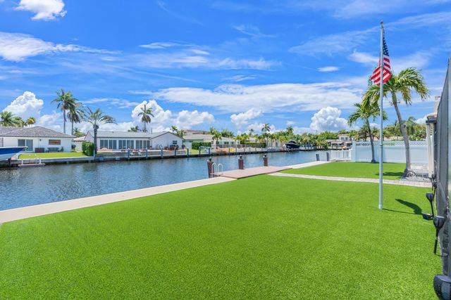 2820 NE 59th Street, Fort Lauderdale, FL 33308