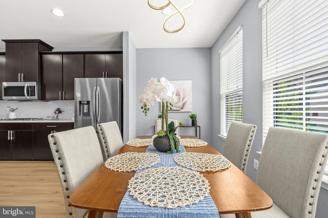 22325 TEES TER, Ashburn, VA 20148