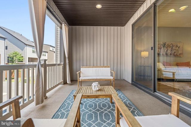 22325 TEES TER, Ashburn, VA 20148