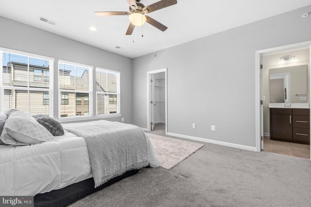 22325 TEES TER, Ashburn, VA 20148