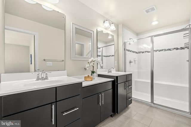 22325 TEES TER, Ashburn, VA 20148