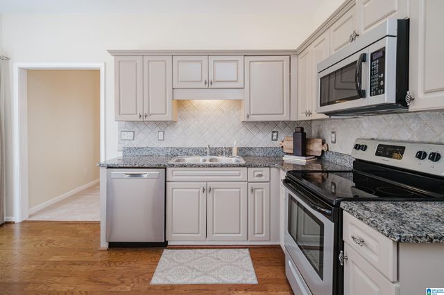 6080 MILL CREEK DRIVE, Hoover, AL 35242