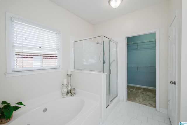 6080 MILL CREEK DRIVE, Hoover, AL 35242