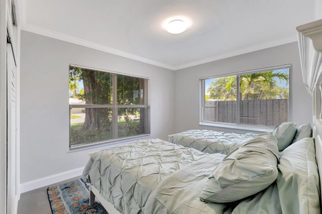 525 Ibis Drive, Delray Beach, FL 33444