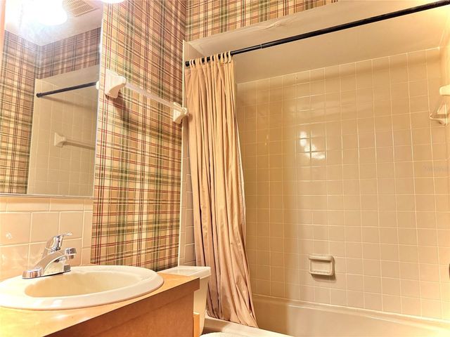 6515 KING PALM WAY, Apollo Beach, FL 33572