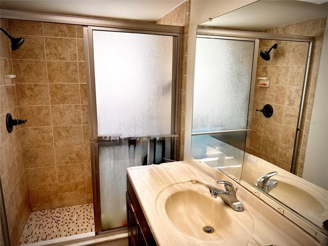 6515 KING PALM WAY, Apollo Beach, FL 33572