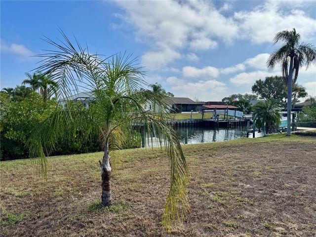 6515 KING PALM WAY, Apollo Beach, FL 33572