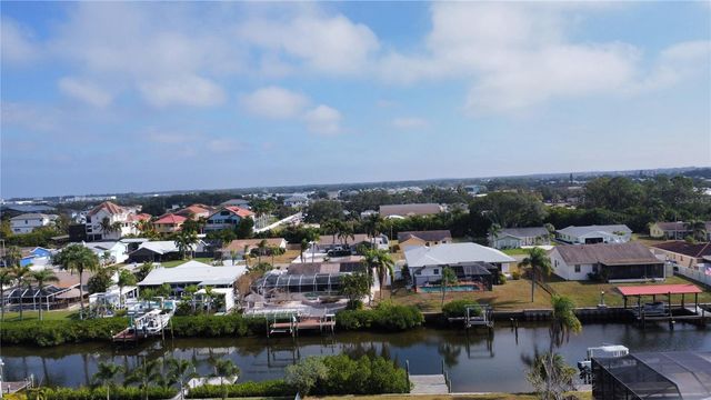 6515 KING PALM WAY, Apollo Beach, FL 33572