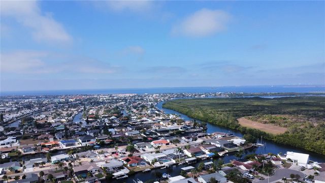 6515 KING PALM WAY, Apollo Beach, FL 33572