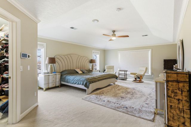 2 Bent Tree Lane, North Oaks, MN 55127