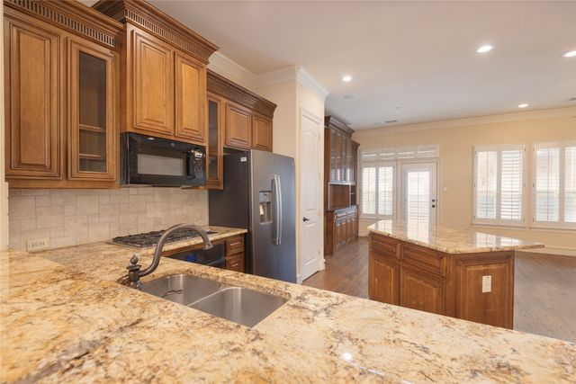 7920 Bishop Road, Plano, TX 75024