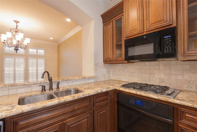 7920 Bishop Road, Plano, TX 75024