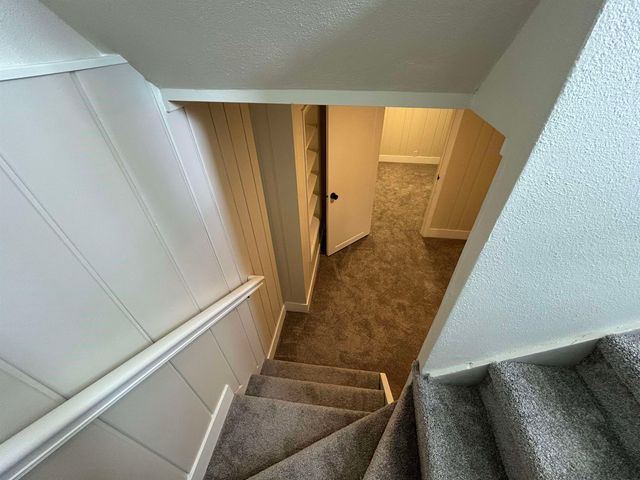 1028 E 40th Ave, Spokane, WA 99203