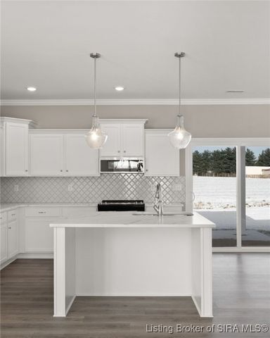 8124 Farming Way, Charlestown, IN 47111