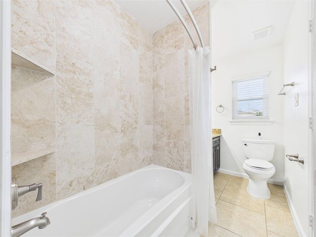 531 Oakdale Street, Shoreacres, TX 77571