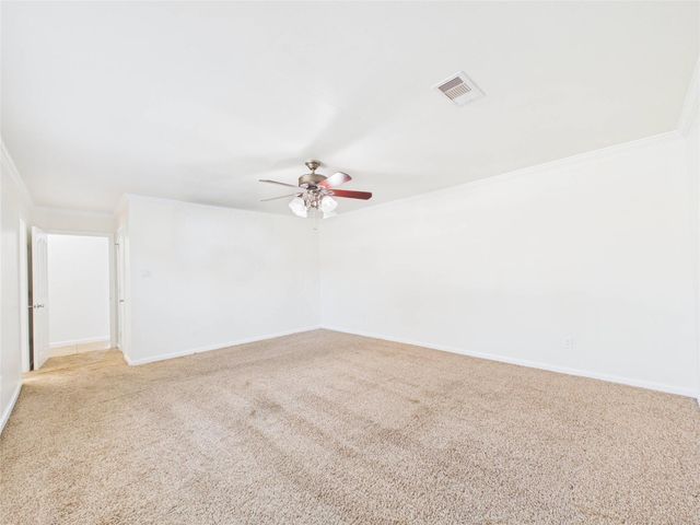 531 Oakdale Street, Shoreacres, TX 77571