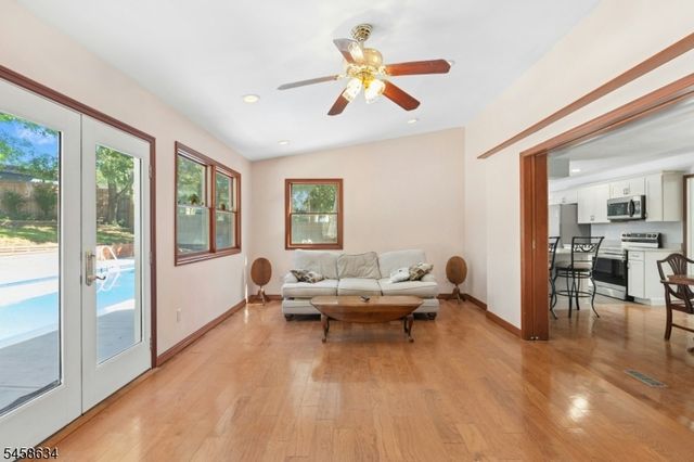 14 Tunnell Rd, Franklin Twp., NJ 08873