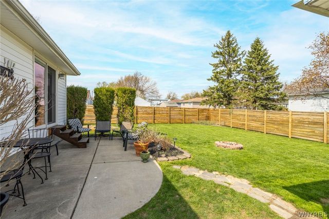185 Dean Road, Cheektowaga, NY 14043