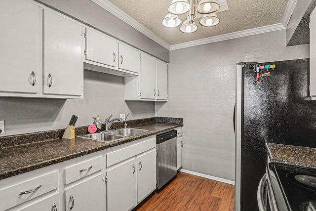8553 James Court, White Settlement, TX 76108