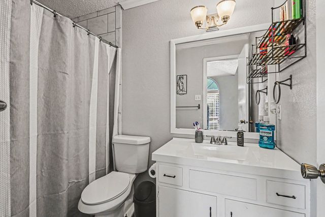 8553 James Court, White Settlement, TX 76108